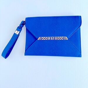 Stella and Dot Avalon Blue Bracelet Clutch